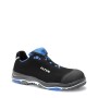 Elten Sicherheitshalbschuh Impulse Ea Blue Low ESD S2, Größe 45, schwarzes Obermaterial mit blauen Akzenten.