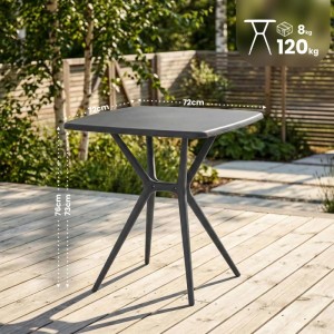 CLP Gartentisch Becky, eckig 72x72 cm, dunkelgrau aus Kunststoff mit modernem Gestell auf Holzterrasse.