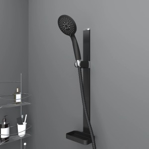 Schwarzes Euroshowers Duschstangen-Set zur Klebemontage mit Duschkopf.