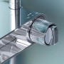 Detailaufnahme des AM.PM X-Joy Duschsystems mit Regalmischer in Chrom.