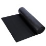 Schwarze CCLIFE Dämmmatte, selbstklebend, 19mm dick, aufgerollt.