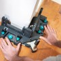 wolfcraft Schmiege und Gehrungsschneidlade Pro in Anwendung an einer Ecke.