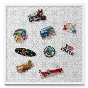 Tulup Magnettafel Reisemagnete Magnetboard Regelmäßiges Ornamentmuster 50x50 cm Magnetpinnwand Metall für Urlaubsmagnete Weißer Rahmen