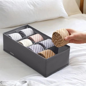 Songmics Unterwäsche-Organizer, 8-teilig, grau, mit Fächern für Krawatten und Socken.