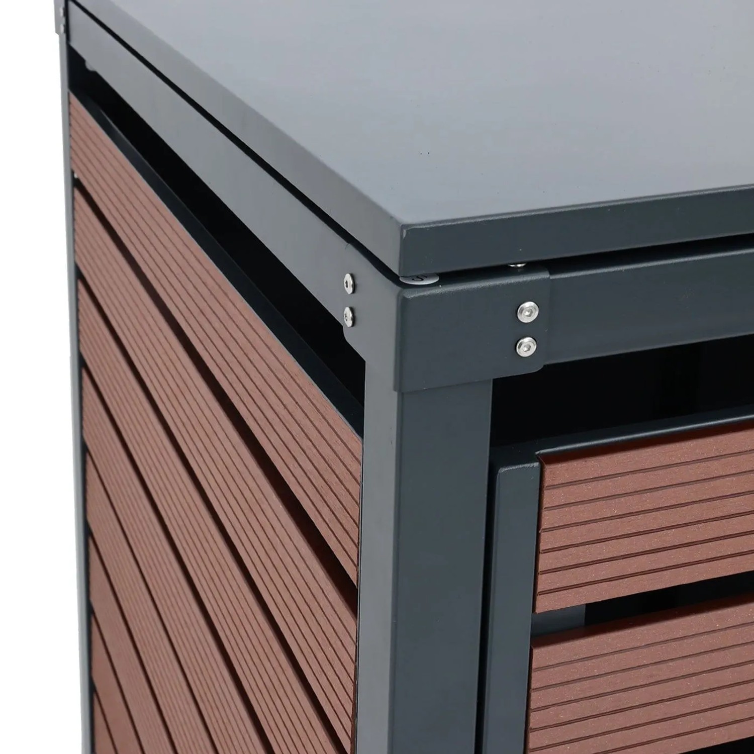 Detailansicht der Proregal Mülltonnenverkleidung mit grauem Metallrahmen und braunen WPC-Paneelen in Walnuss-Holzoptik.
