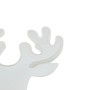 Weiße Lindby LED Wandleuchte Hirvi aus Metall, modernes Design für Innenräume.