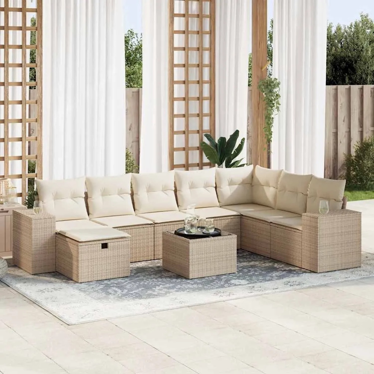 Beige 9-teilige Garten-Sofagarnitur aus Polyrattan mit Kissen. Ideal für Terrasse und Garten.