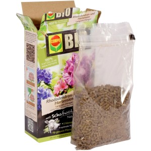 Compo Bio Rhododendron Langzeit-Dünger mit Schafwolle, Packung und Pellets im Beutel.