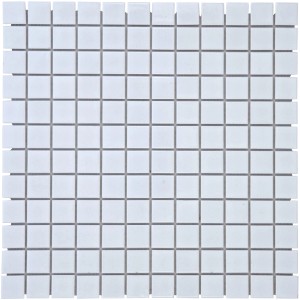 Mosaikmatte, weiße, glänzende Keramikfliesen, 33x33 cm. Quadratische Mosaiksteine.