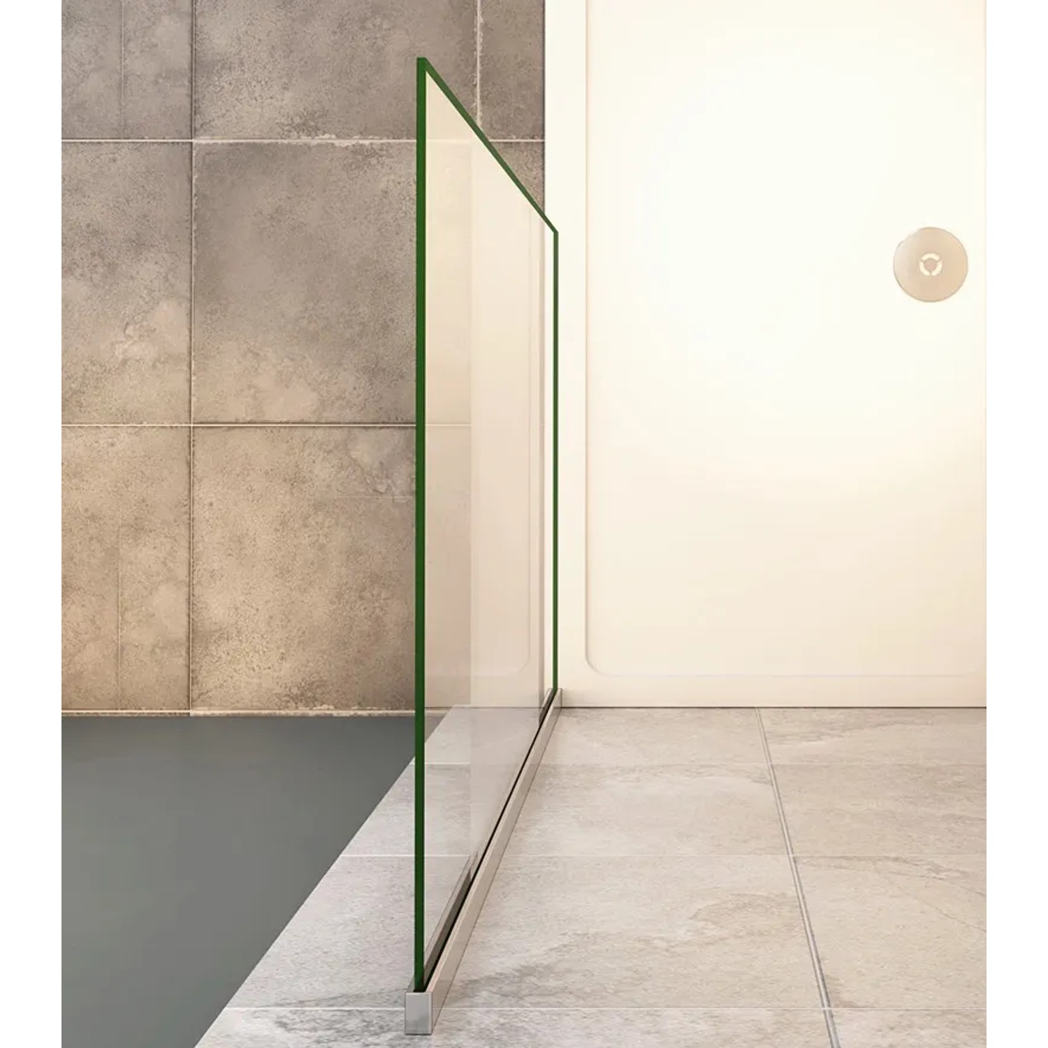 Duschparadies Walk-in Dusche, 8mm Klarglas-Seitenwand mit glänzend verchromtem Bodenprofil in modernem Bad.
