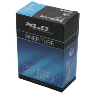 XLC Fahrradschlauch VT-S28 in schwarzer und blauer Verpackung. Für 27/28 Zoll Reifen mit Sclaverand Ventil 33 mm.