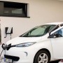 LRT Wallbox Home Line Essential+ 11 KW beim Laden eines Elektroautos.