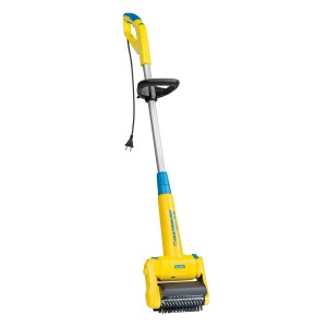 Gloria Elektro-Oberflächenbürste MultiBrush speedcontrol Plus für Gartenarbeiten.