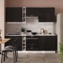 Moderne Küchenzeile Fame-Line in Schwarz/Weiß mit anthrazitfarbener Arbeitsplatte, 235 cm breit.
