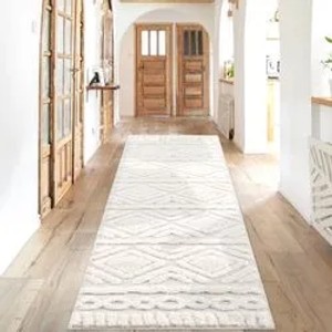 payé Teppich Nara-3382, 80x300 cm, Pastell-Creme mit Boho-Rautenmuster im Flur.