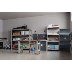 Verzinktes AR Shelving Schwerlast-Steckregal Bullrack Rivet (200x200x60cm) im Werkstatt-Setup.