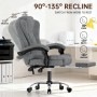Grauer ergonomischer Bürostuhl mit hoher Rückenlehne, verstellbarer Neigung (90°-135°) und ausziehbarer Fußstütze.