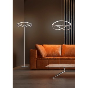 Moderne Trio LED Stehleuchte Charivari in Nickel matt im Wohnzimmer.