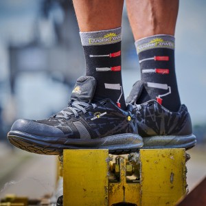Workpower Recycling Socken, schwarz-rot, Gr. 39-42 mit Werkzeug-Motiv.