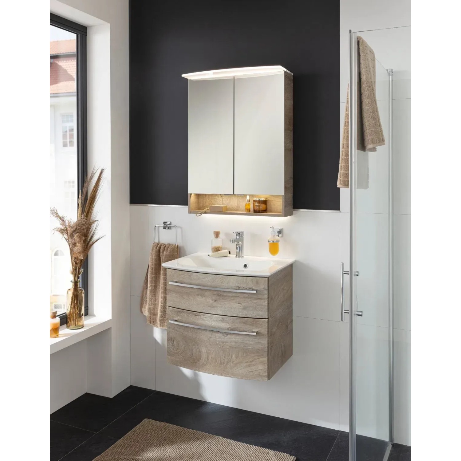 Fackelmann Spiegelschrank B.Style Eiche Natur, 60 cm, mit Beleuchtung und Softclose-Türen.
