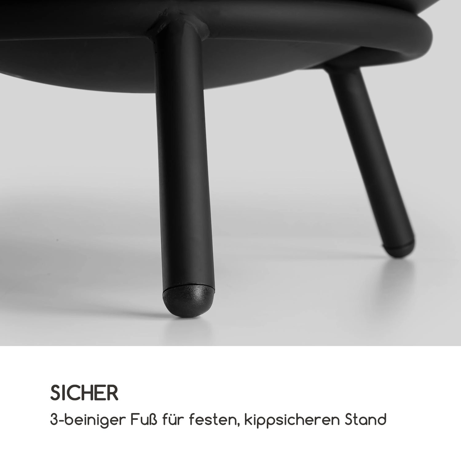 Detailaufnahme der drei Standbeine der Blumfeldt Fireball Feuerschale aus Stahl.