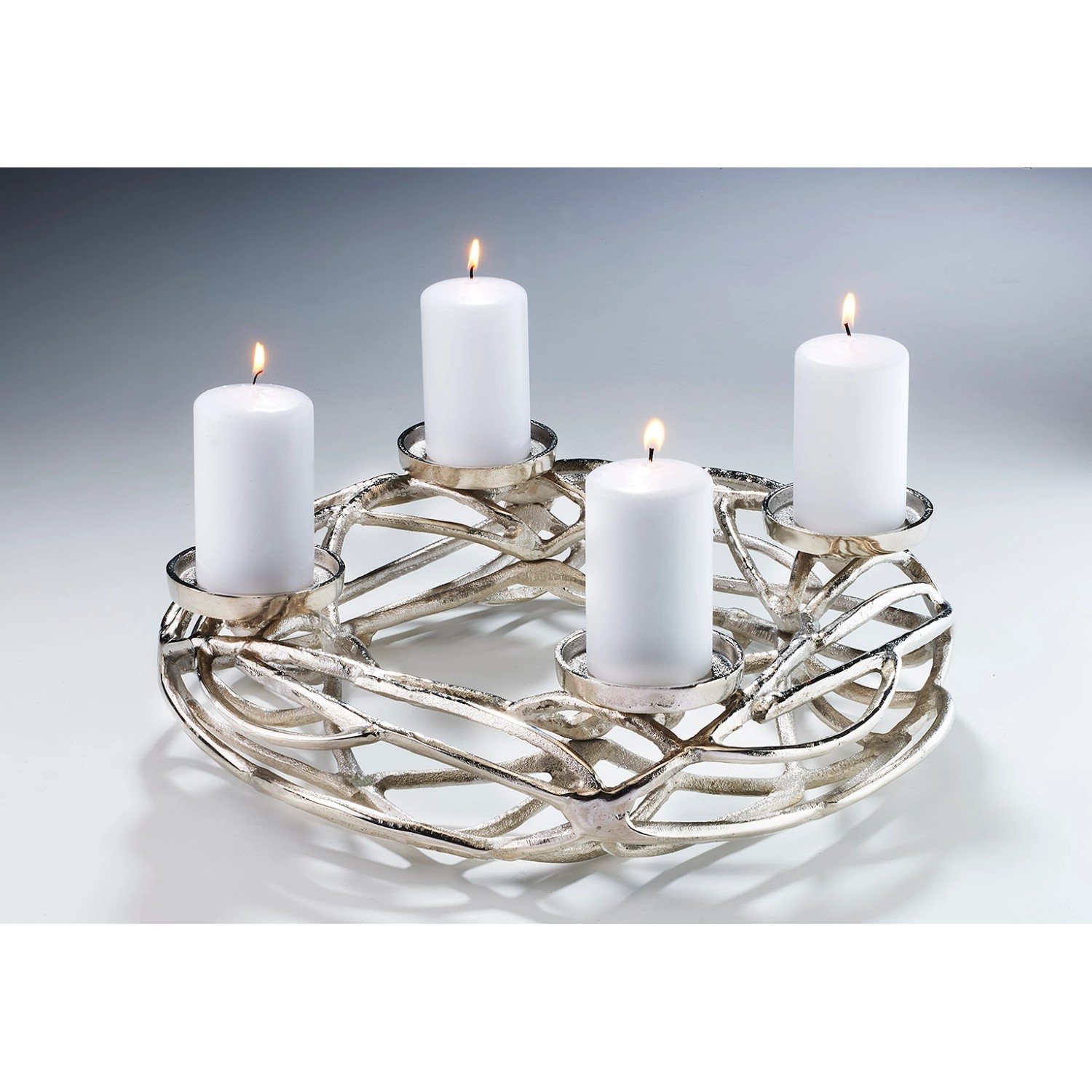Silberner Kobolo Adventskranz aus Metall für 4 Kerzen, D40cm, festliche Weihnachtsdekoration.