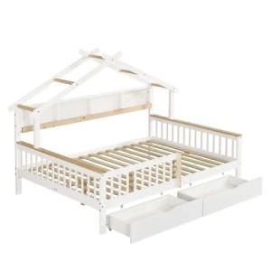Weißes Kiefernholz-Kinderbett 140x200 mit Hausdach, Schutzgitter, Ablagefach und zwei Schubladen.