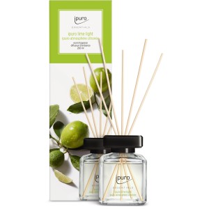 ipuro Essentials Lime Light Raumduft 200ml mit Duftstäbchen und Verpackung mit Limetten-Motiv.