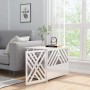 Weißer WONDERMAKE Design Hundekäfig Schrank Cavea1 als Beistelltisch im Wohnzimmer.