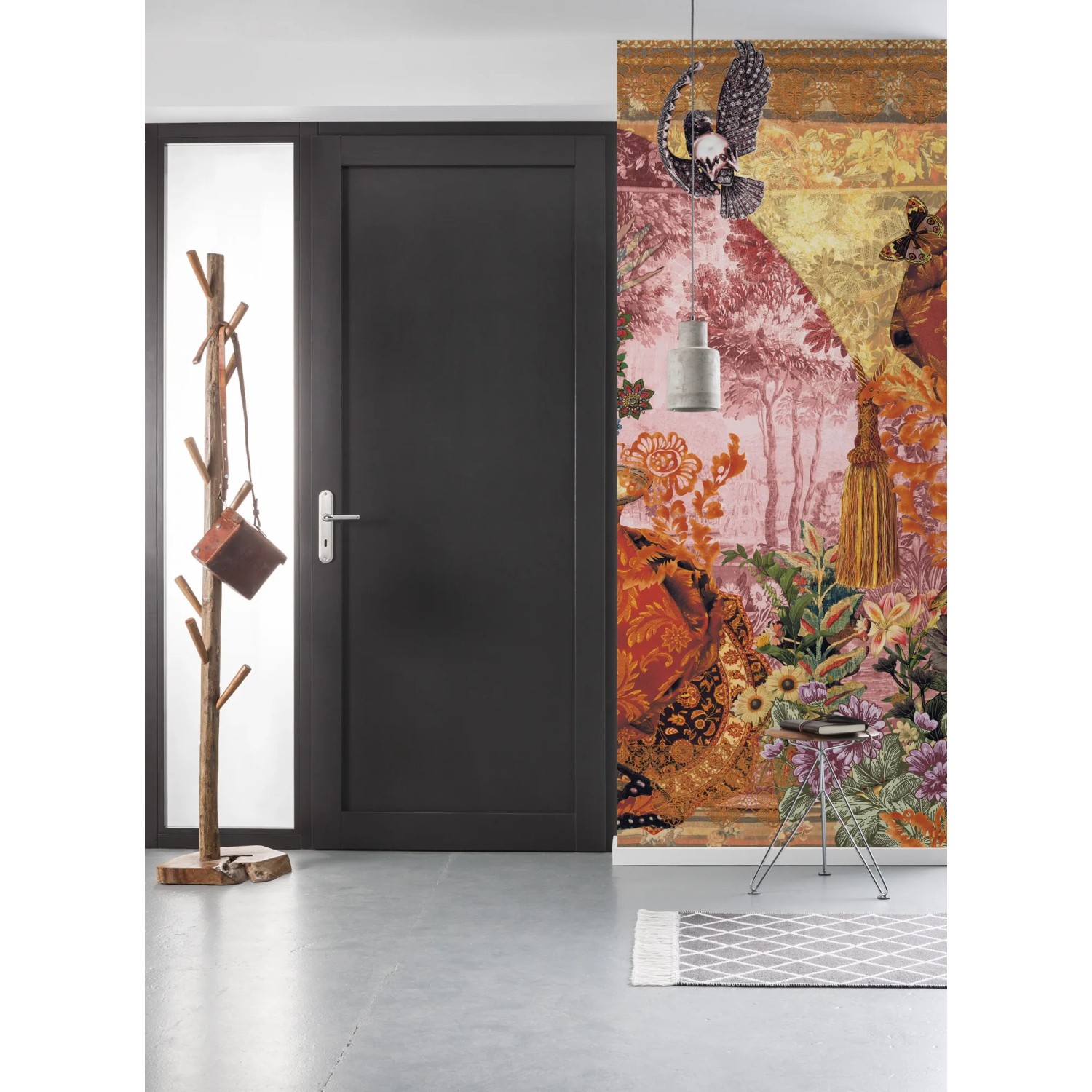 Komar Vlies Fototapete Gobelin Panel, 100x250cm, mit floralem Muster im Wohnraum.
