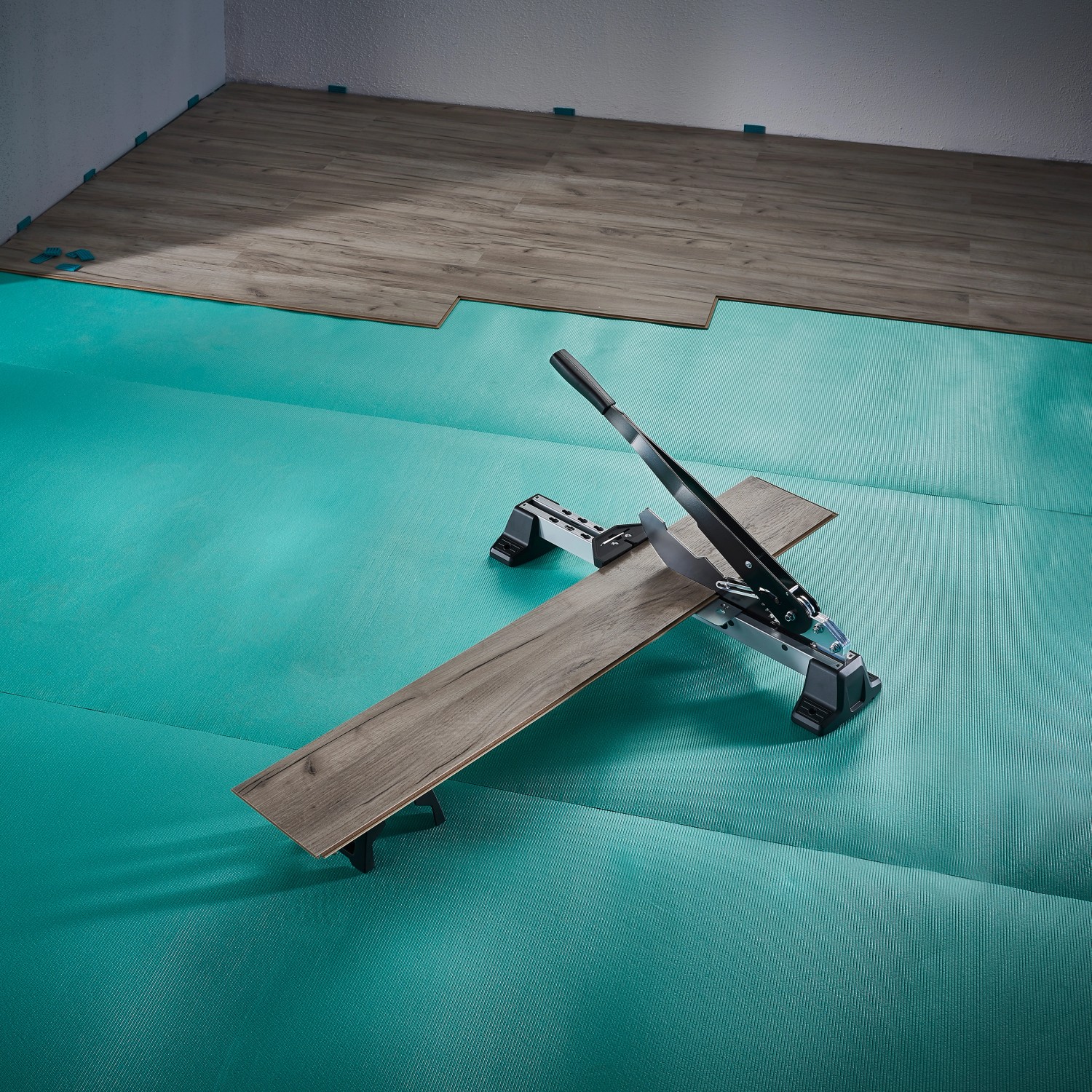 wolfcraft Vinyl und Laminatschneider VLC 1000 kaufen bei OBI