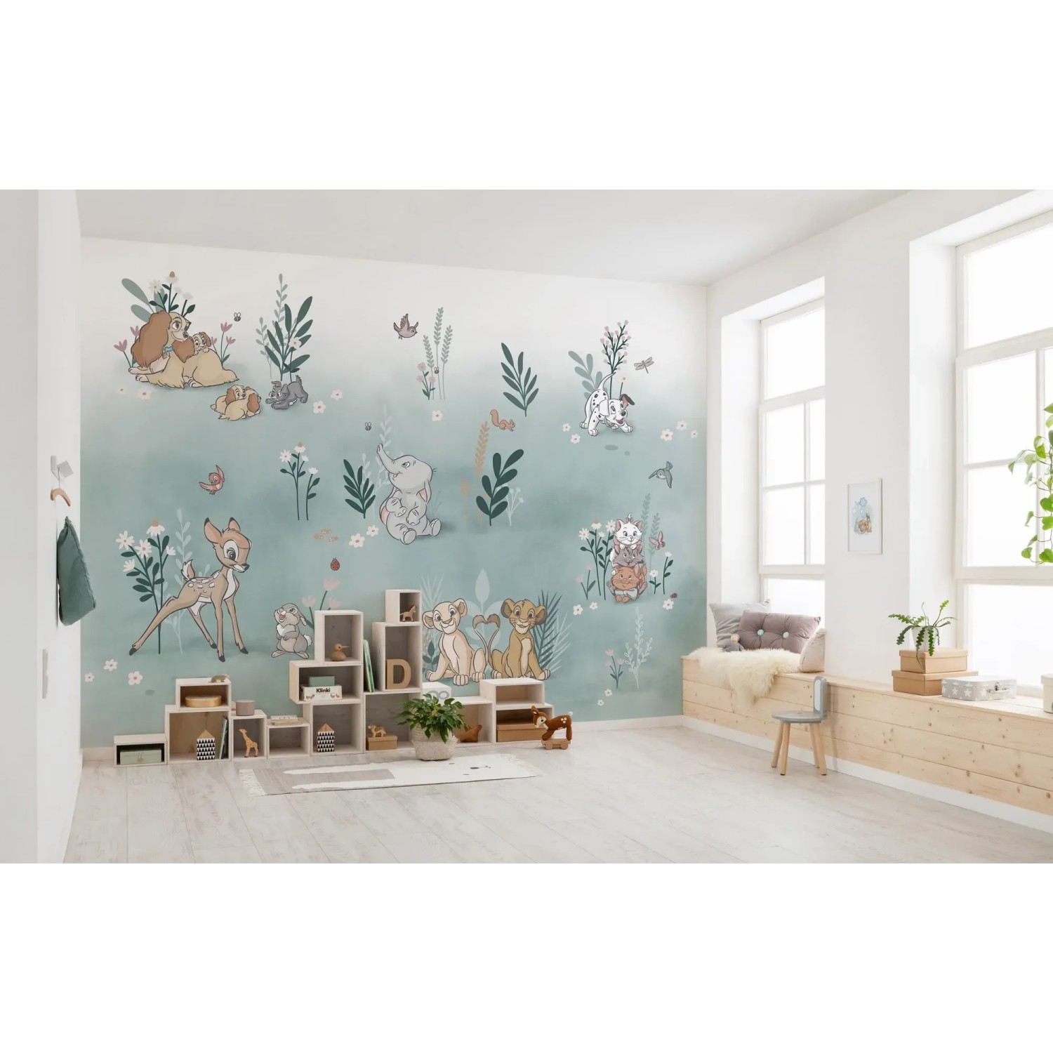 Komar Vliesfototapete Before the Bloom mit kindlichen Tiermotiven im Kinderzimmer.