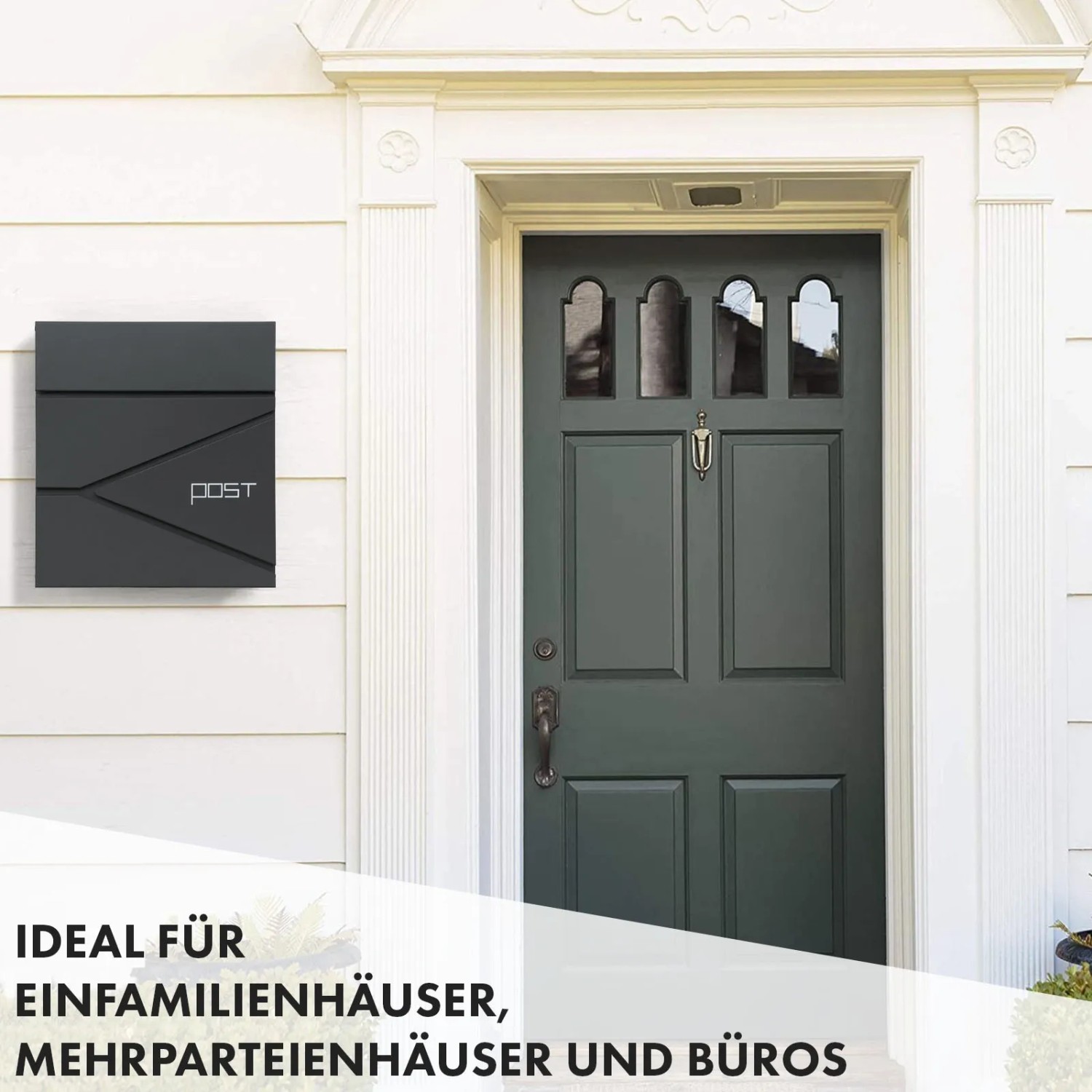 Moderner, anthrazitfarbener KARAT Briefkasten Armand mit Zeitungsfach an Hauswand.