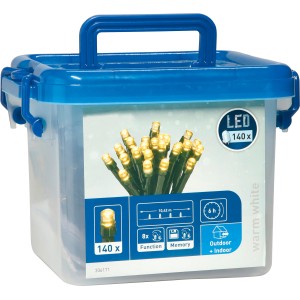 LED-Lichterkette mit 140 warmweißen LEDs in Kunststoffbox mit grünem Kabel.
