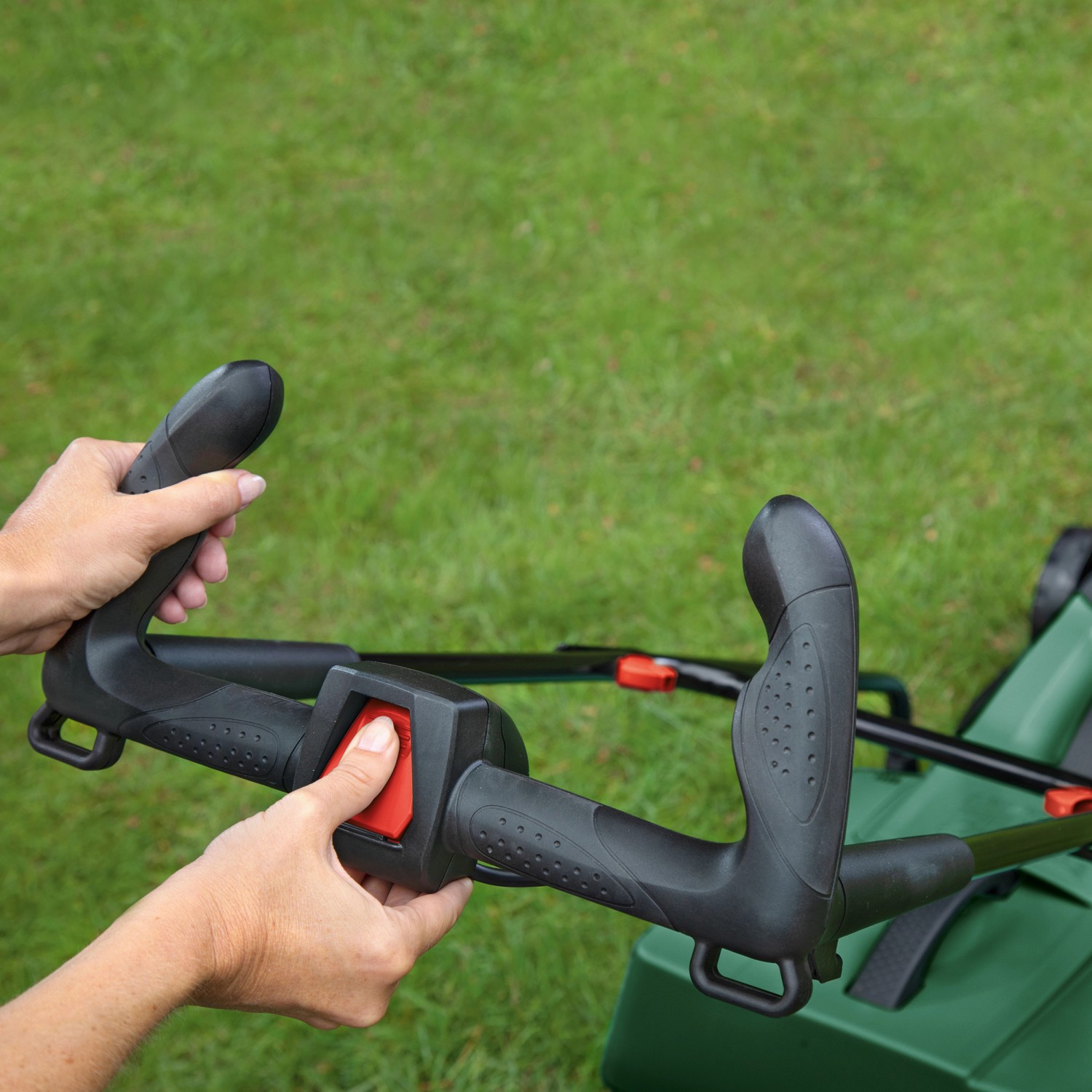 Bosch AkkuRasenmäher CityMower 18V32 kaufen bei OBI