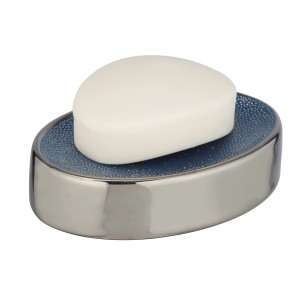 Wenko Seifenablage Nuria in Silber/Blau mit Seife. Keramik Seifenschale für Bad und Küche.