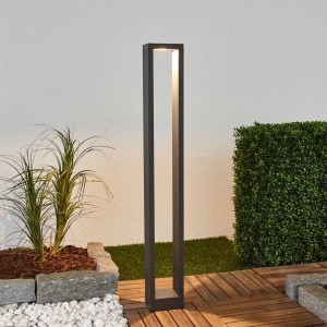 Moderne, schwarze LED Wegeleuchte Jupp aus Aluminium für den Außenbereich.