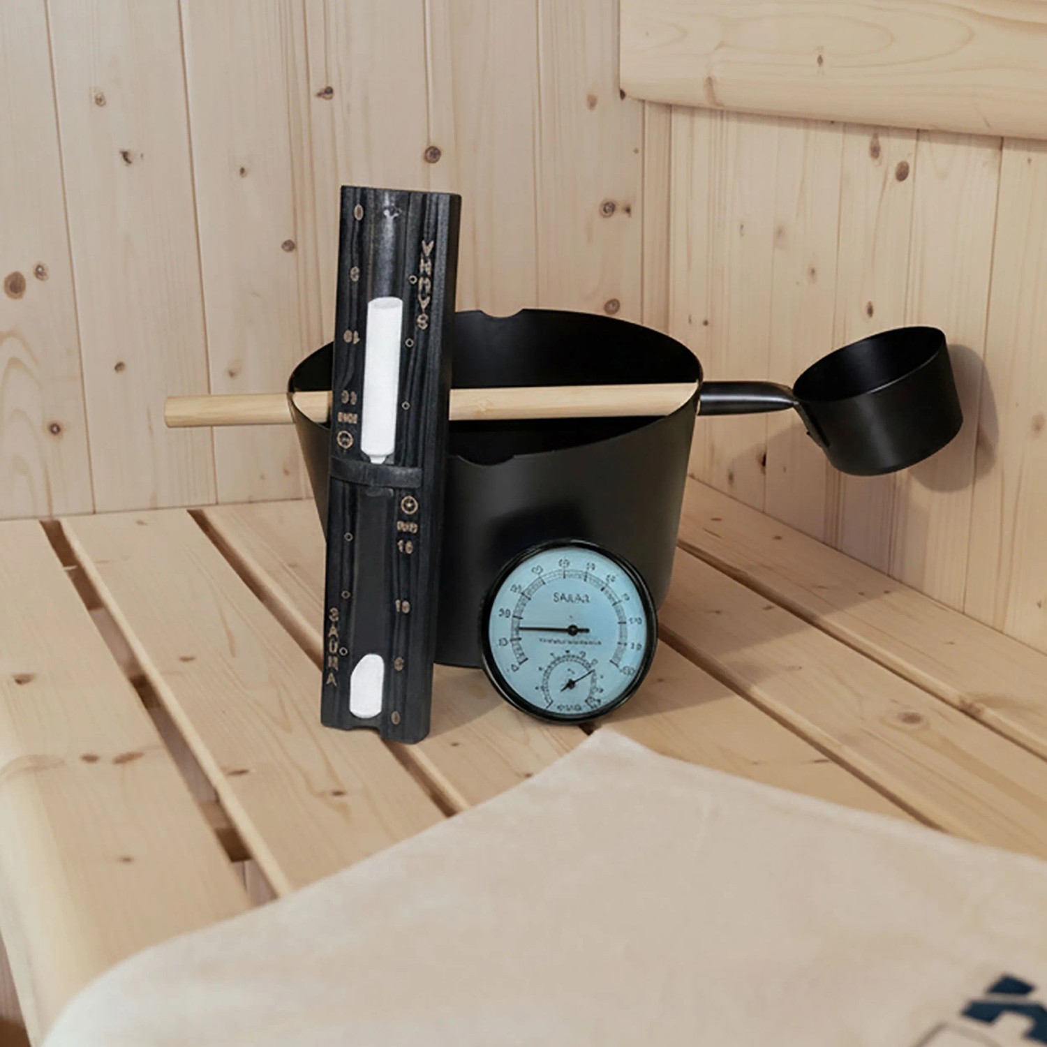 Sauna Zubehör: Kelch, Kelle, Thermometer und Sanduhr für Home Deluxe Sauna SHADOW M.