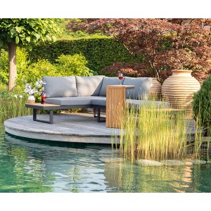 Greemotion Lounge-Set Samara, 3-teilig, Akazienholz mit Aluminiumgestell und grauen Kissen im Garten.
