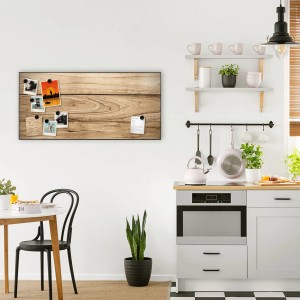 Banjado Magnettafel 78x37cm mit Holzplanken-Motiv in Küche mit Magneten.
