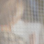 Detailaufnahme des AIR MESH Gewebes vom Siena Garden Hängesessel Yobaya Easy Grey.