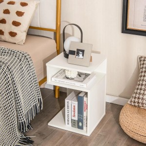 Weißer, moderner Beistelltisch mit S-förmigem Design und 3 Ablagefächern. Ideal als Sofatisch oder Nachttisch.