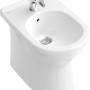 Villeroy & Boch O.Novo Standbidet in Alpinweiß mit Armatur. Modernes Design für das Badezimmer.