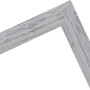 Grauer Bilderrahmen aus Massivholz (30x40 cm) im Landhausstil.