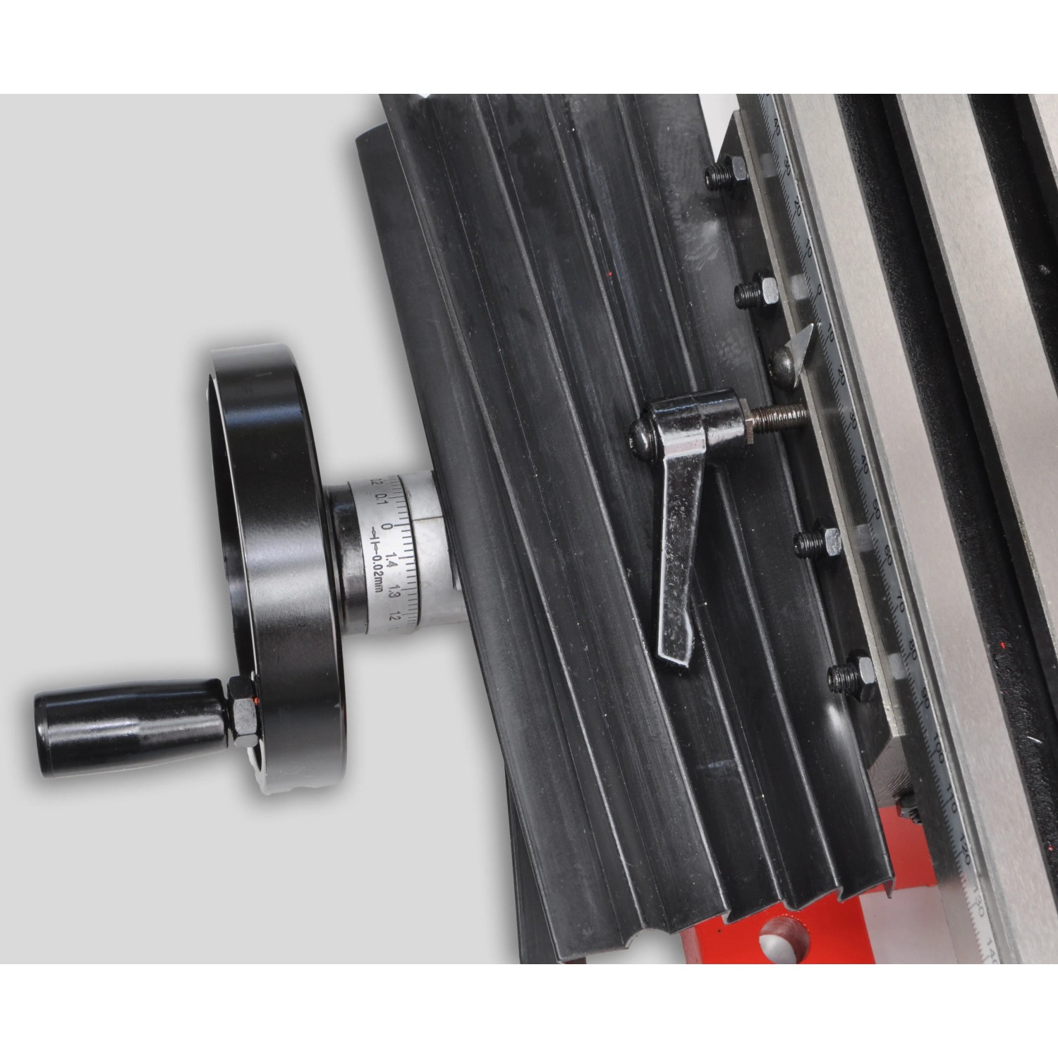 Detailaufnahme: Rotwerk EFM 200 DS Bohr- und Fräsmaschine mit Einstellrad und Spannhebel.