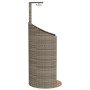 Graue vidaXL Gartendusche aus Poly Rattan und Akazienholz mit Duschkopf.