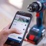 Bosch Professional Akku-Schlagbohrschrauber GSB 18V-90 C mit Smartphone-App Steuerung.