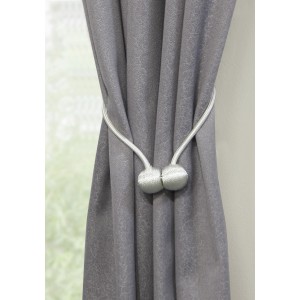 Gardinia Raffhalter Flex-S, weiß, mit Magnet, 2 Stück, an grauer Gardine.