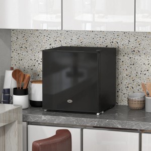 Schwarzer HOMCOM Mini-Gefrierschrank (35L) als Kühlbox auf einer Küchentheke.
