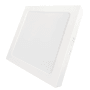 Weiße, eckige LUXULA LED Aufbauleuchte, IP44-geschützt, CCT-Lichtfarbe einstellbar. Ideal für Bad & Küche.
